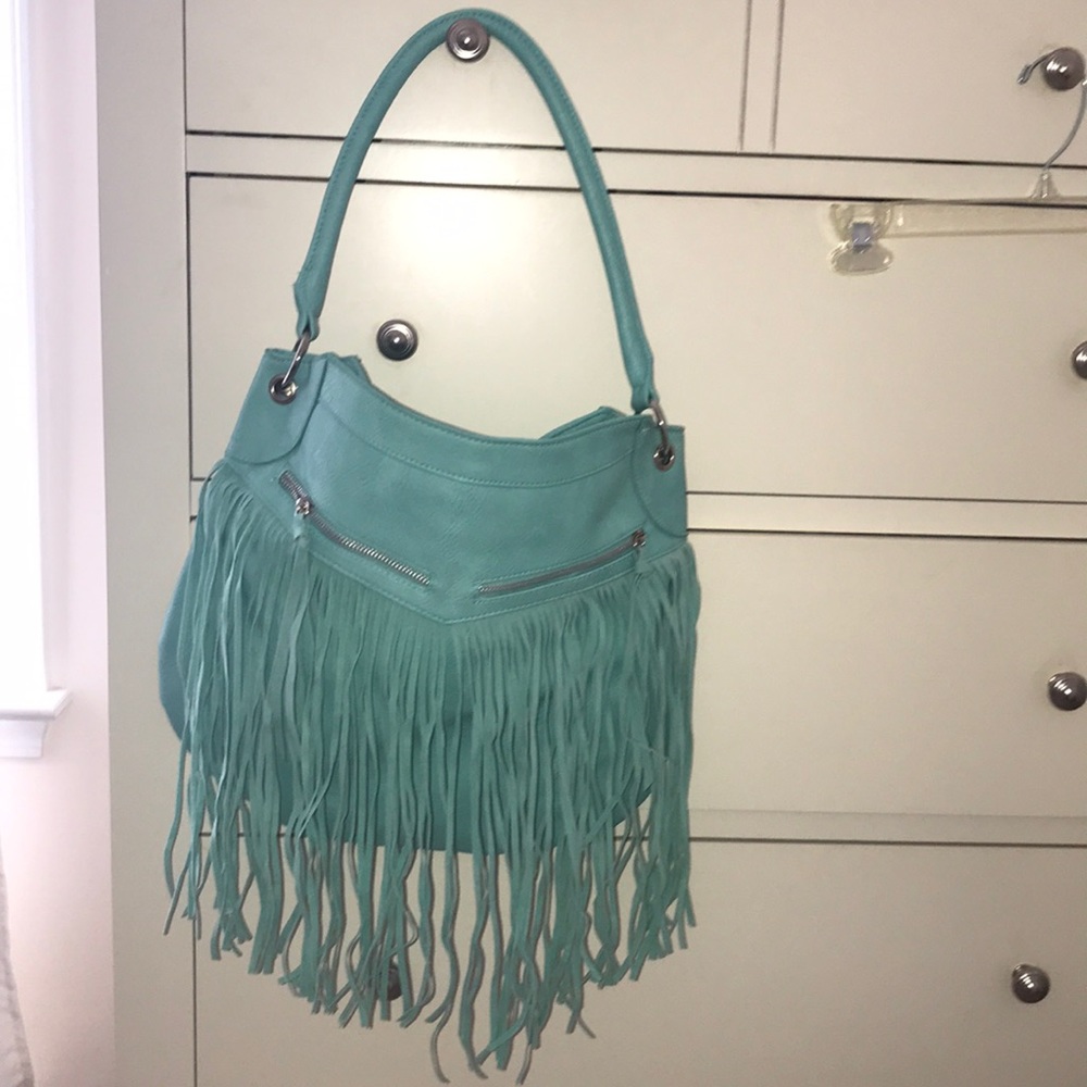 Purse with tassels